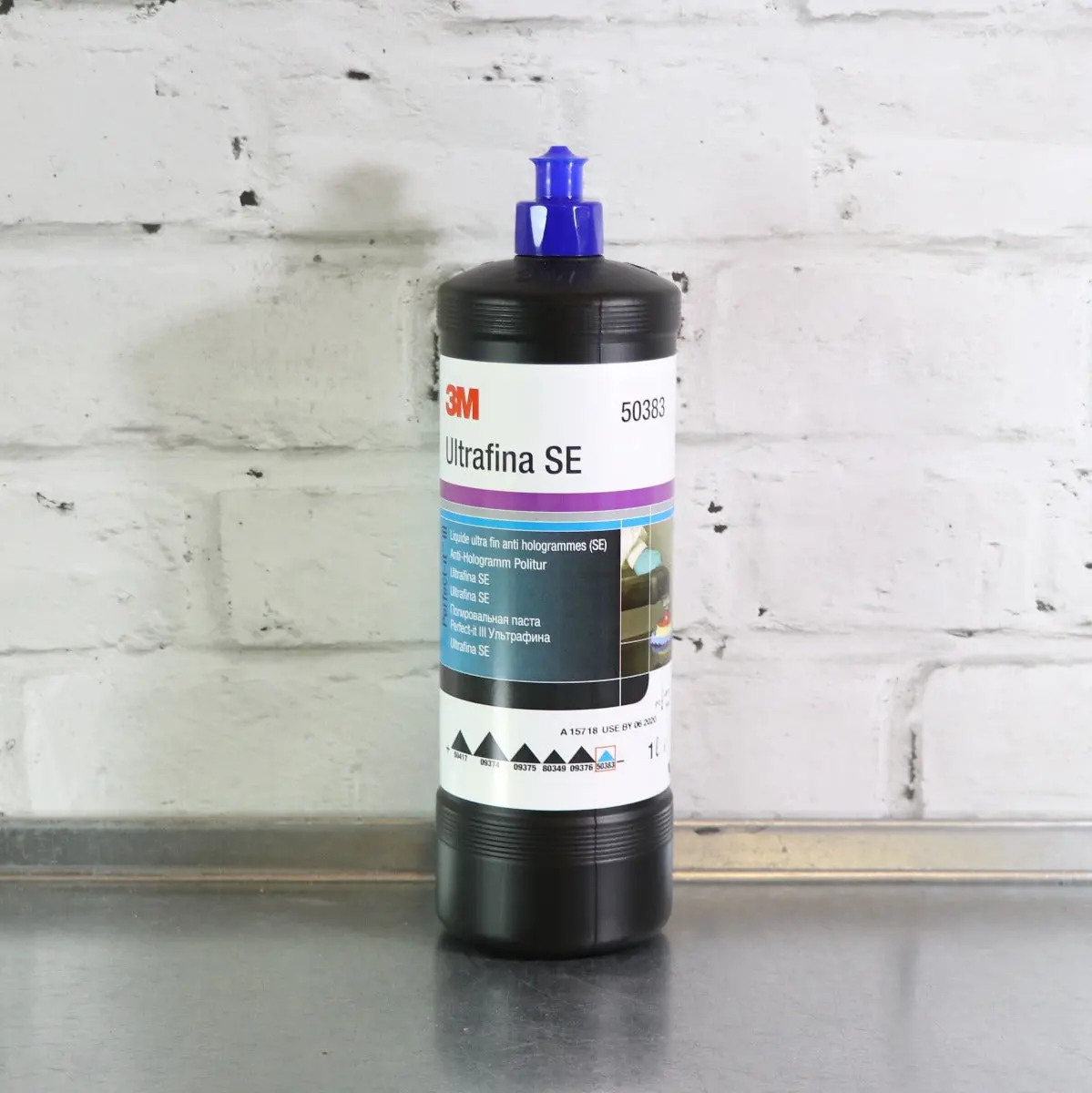 3M Ultrafina Swirl Polish Removal (1 Litre) 1