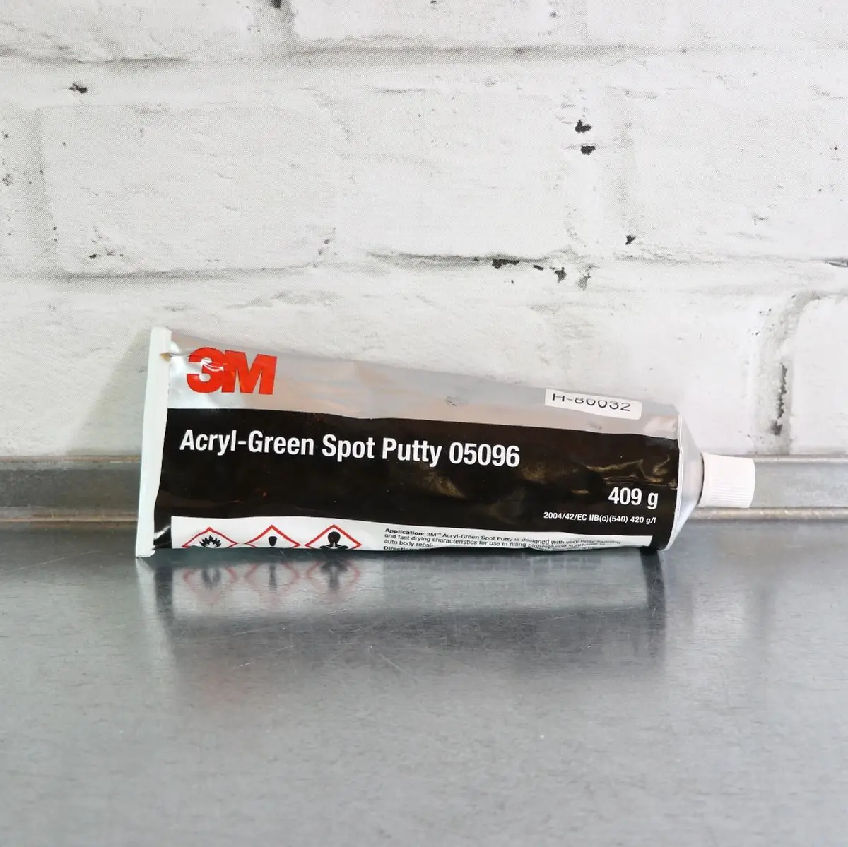 3M Acrylic Green Putty 1