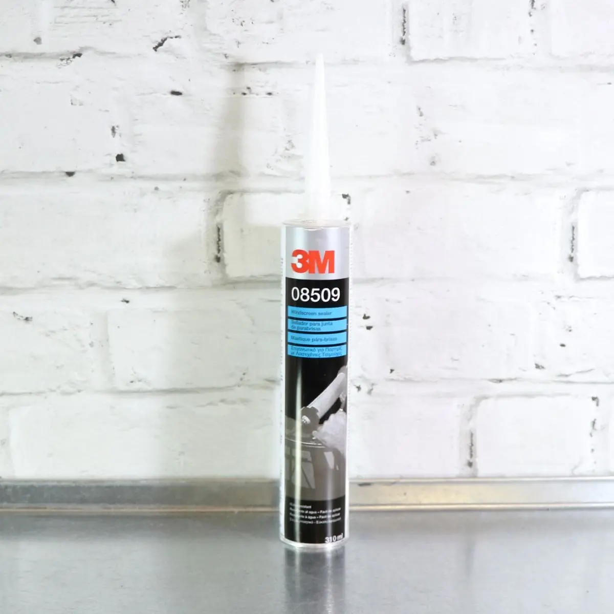 3M Windscreen Sealer (325Ml) 1
