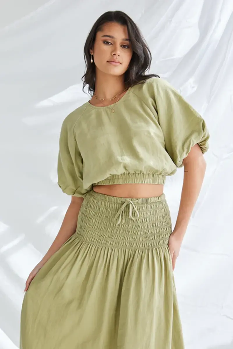Re:Union - Matty Moss Linen Puff Sleeve Crop Top - Moss 1