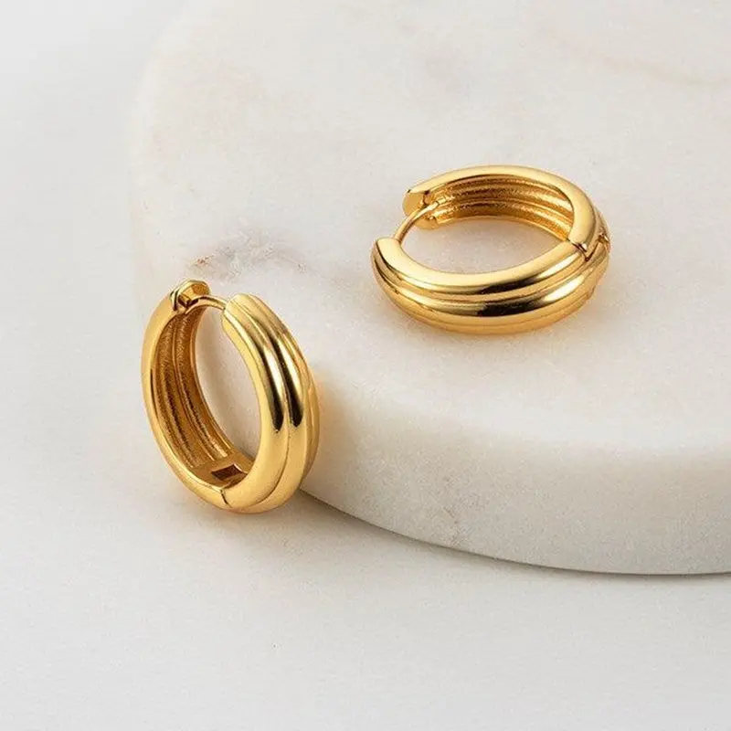 Zafino - Paris Hoop Earring - Gold 1